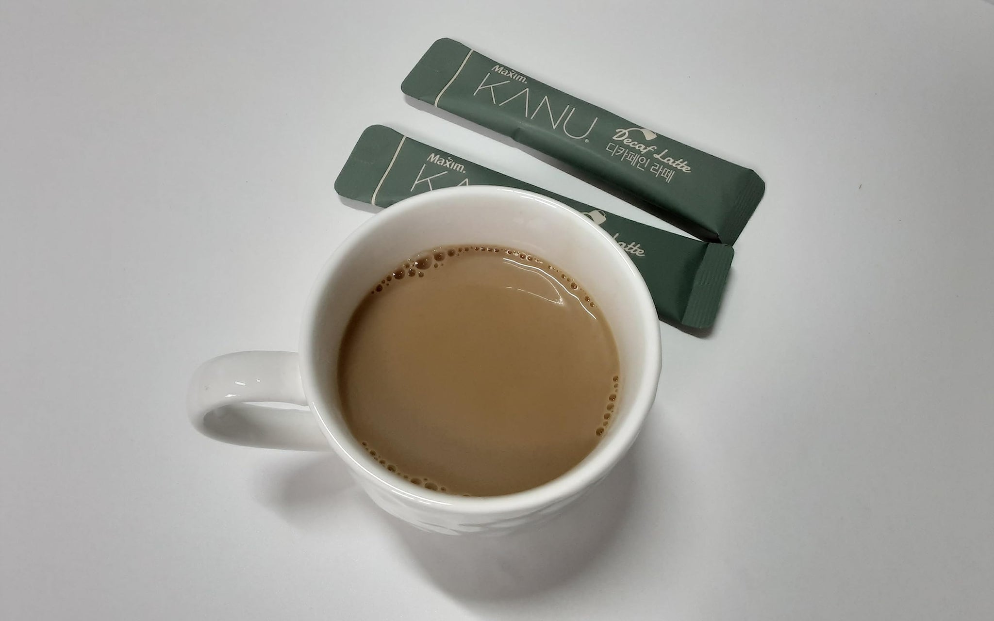 Kanu Decaf Latte Korea Instant Coffee 13.5g(65kcal) X 10 Sticks, Decaffeinated Sweet Latte