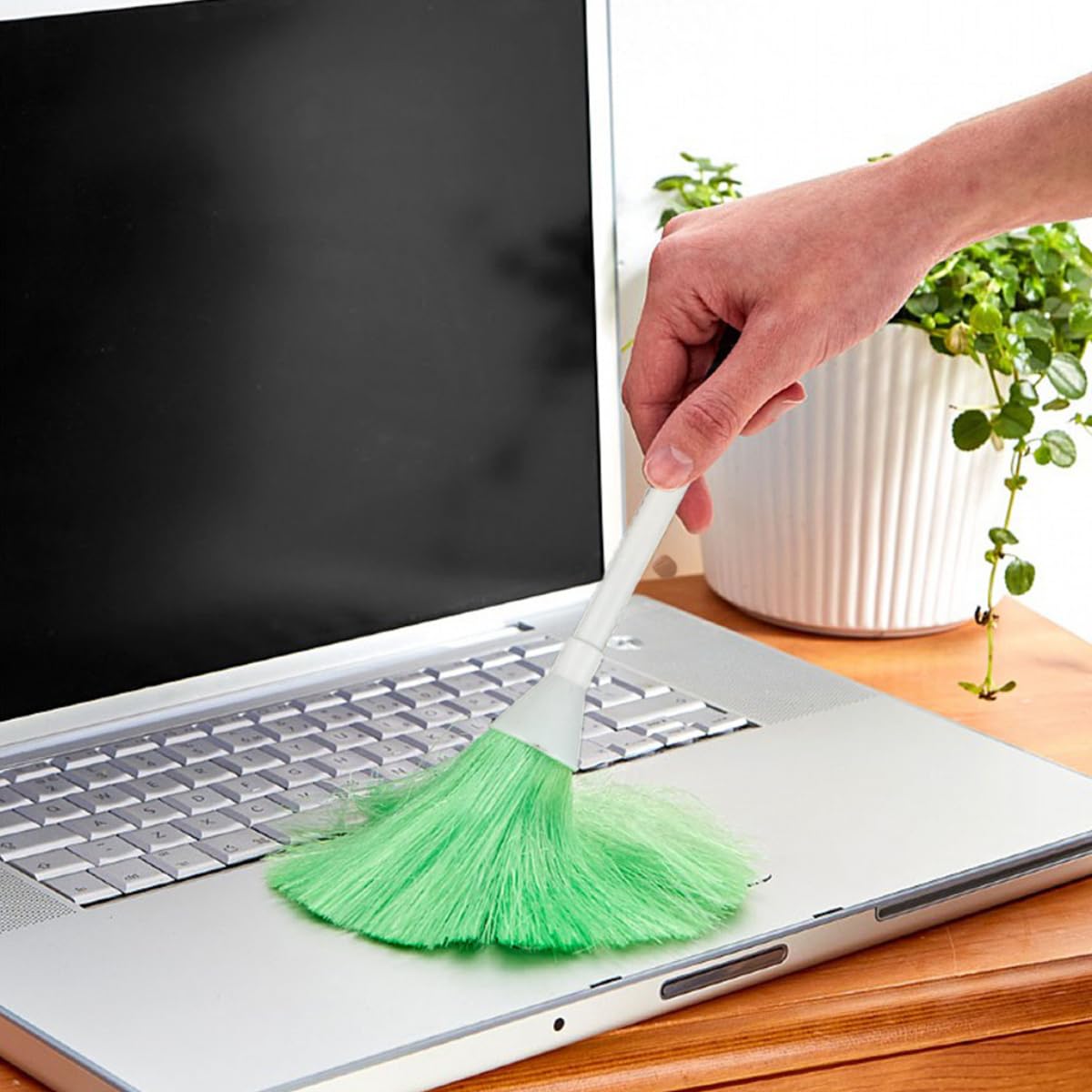 3 Piece Magic Static Duster - 42", 26" & 10"