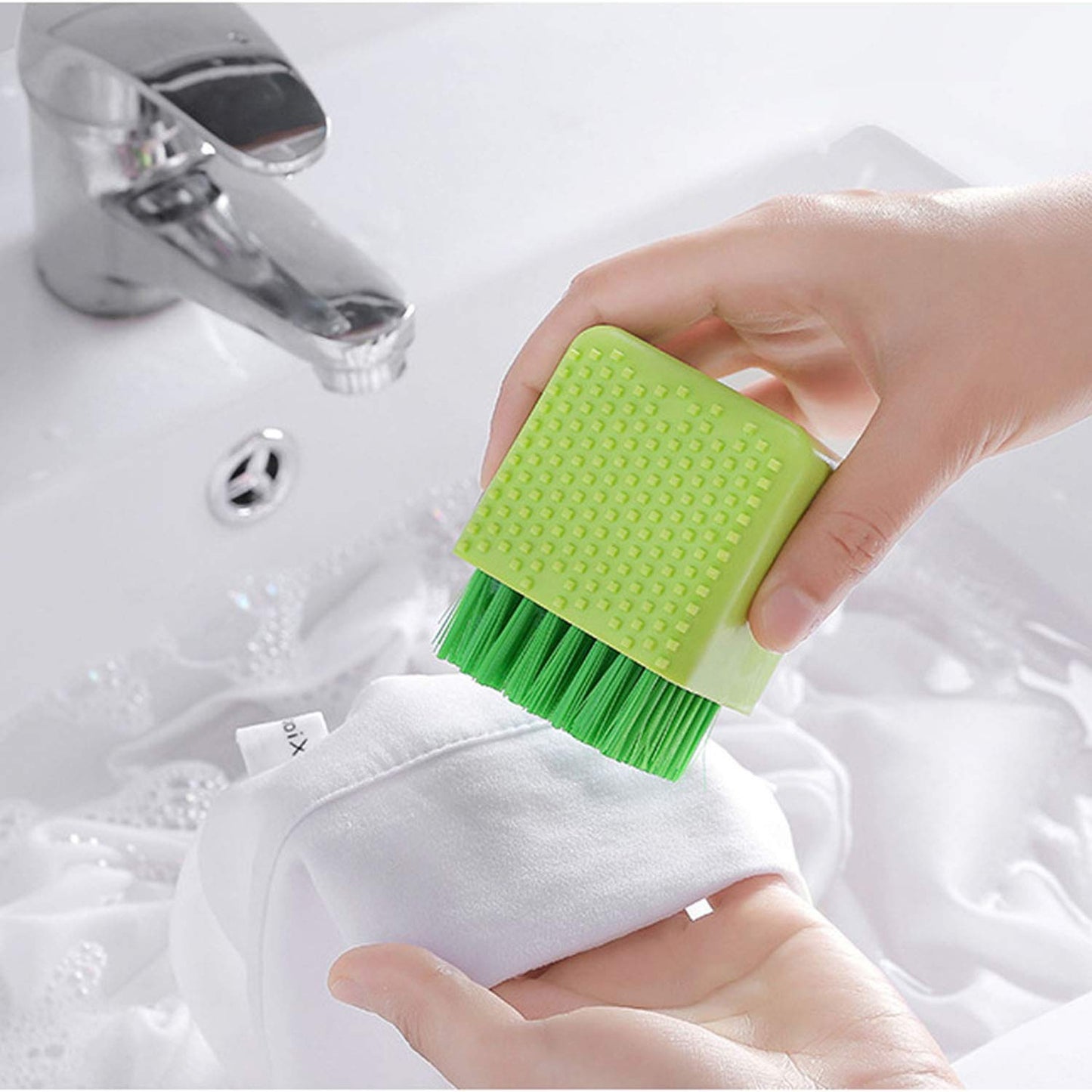 2 Pack Silicone Laundry Brush Scrub Multi-use Household Cloth Washing Brush Dual-use Scrubbing Brush for Clothes Underwear Shoes, Plastic Soft