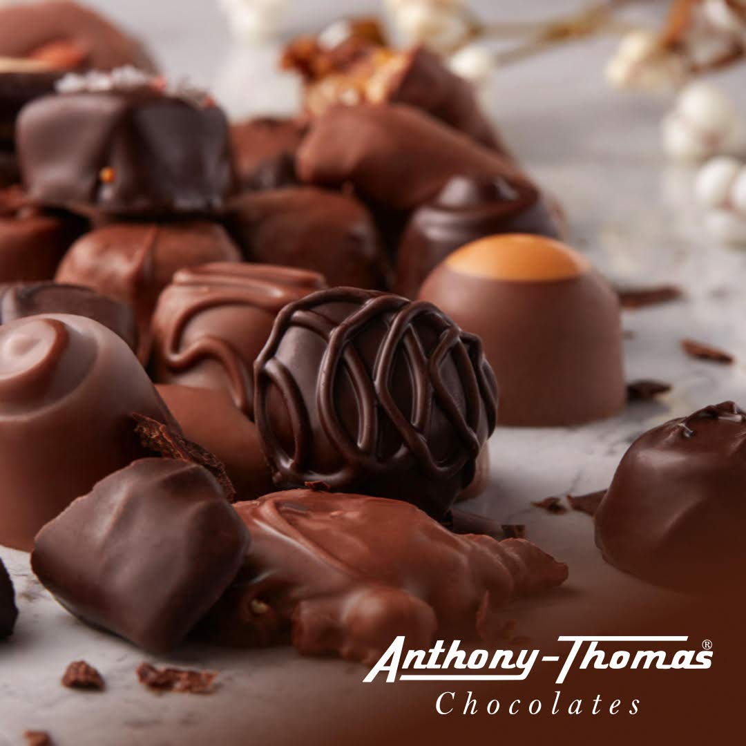 Anthony Thomas, Melt-A-Way Mints, Creamy Milk Chocolate, Melt-away Mints, Creamy, Whipped Chocolate with Mint Centers (32 Count, Milk Chocolate)
