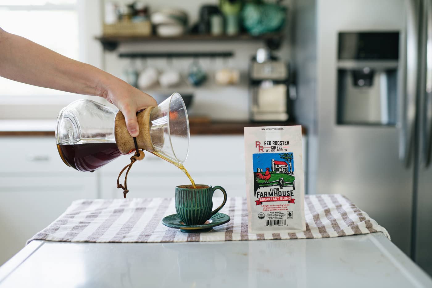 Red Rooster Coffee, Organic Floyd Farmhouse Breakfast Blend - Light-Medium Roast Whole Bean Coffee - Notes of Toasted Almond, Red Plum, Caramel