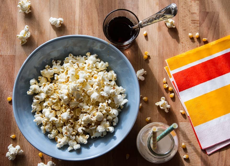 1000 SPRINGS MILL - Organic Popcorn 25lb Bulk Bag - Healthy Snacks for Microwave or Stovetop - Bulk Dry Pop Corn Kernels - Vegan Friendly