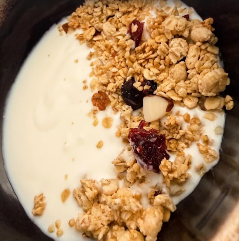 Kin Kitchen non-GMO Granola & Organic Quinoa Crisps, in a Glass Jar Recyclable and Resusable. Made with Real Fruit. No Aritificial Colors, Flavors, or