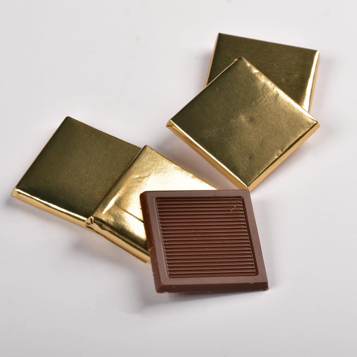 145 pcs. Milk chocolate with gold foil,1 kg Chocolate, Neapolitan chocolate, chocolate gift for wedding, baby shower, special events (Milk Chocolate