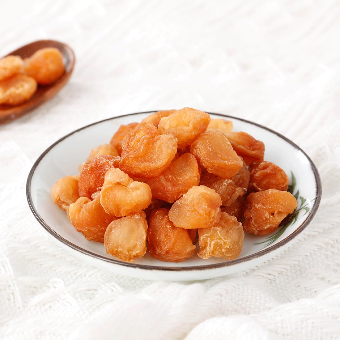 Premium Dried Longan Fruit 9 Oz/256g,Selected Longan Fruit,100% Natural, No Sugar Added & No Additive.