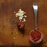La Boite - Izak Spice Blend, Harissa Spice Blend - Great for marinating, chicken, roasting vegetables, and adding depth and spice as a medium heat