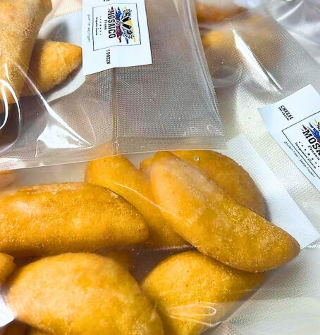 Mosaico Frozen Mini Empanadas Gluten Free by Mosaico Venezuelan Cuisine (48 count) (Beef)