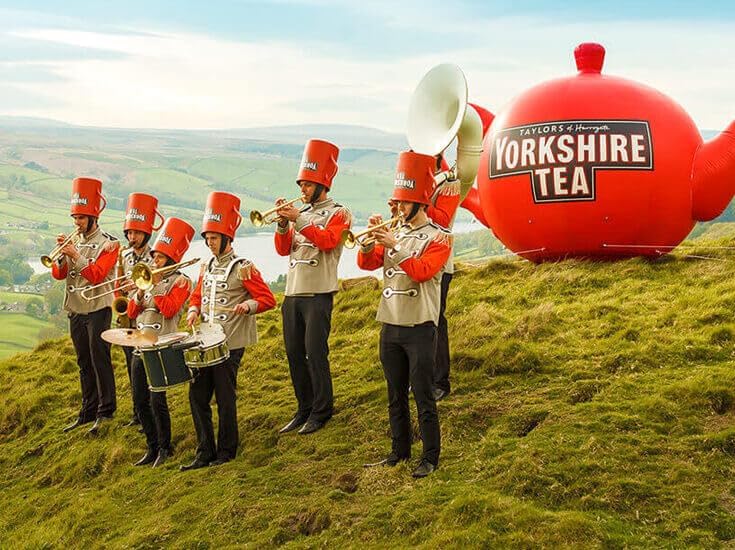 Yorkshire Tea Malty Biscuit Brew, Black Tea, Pillow Tea Bags, 40 Count (Pack of 1), Caffeinated, Enjoy Hot or Iced, 40 Teabags