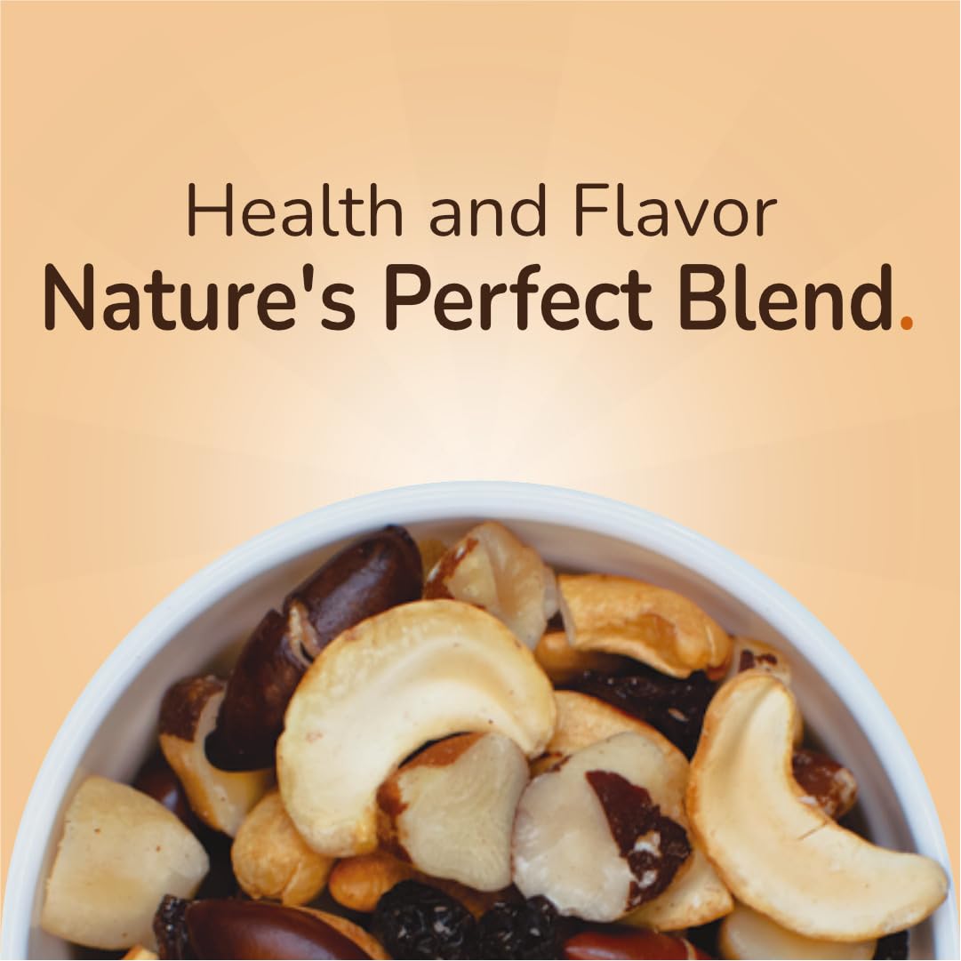 Organic Trail Mix Nuts & Raisins 7oz - Brazil Nuts, Cashews, Baru Nuts & Raisins - Gluten Free, Non-GMO, Vegan, Healthy Snack - Forest Up