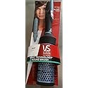 Vidal Sassoon Ionic Technology Round Brush with Bonus Clip