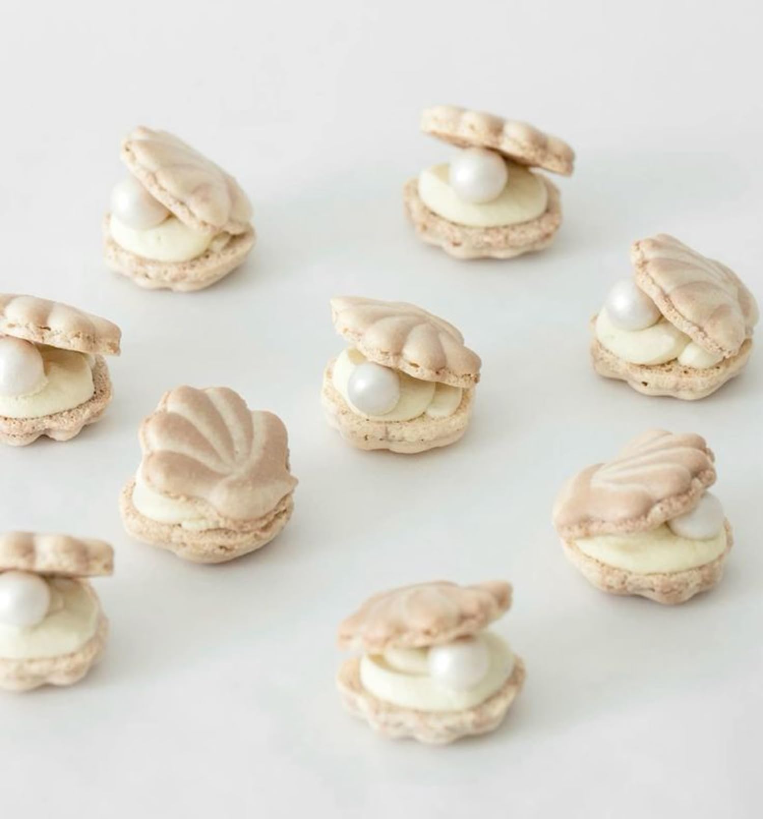 Edible White Pearl Sugar Sprinkles 3.53 oz, 14mm Candy Pearls Ideal for Baking, Cake and Cupcake Toppers, Cookie Decoration, Ice Cream Topping