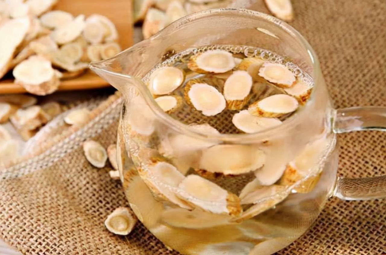 JINQI Valitud Astragalus Slices Tea Huang qi ?? ??? 7.05oz/200g (3.52oz/100g*2) Radix Astragalus Root, Holiday Gifts, Tea Gifts, Can be Eaten Dry/Make