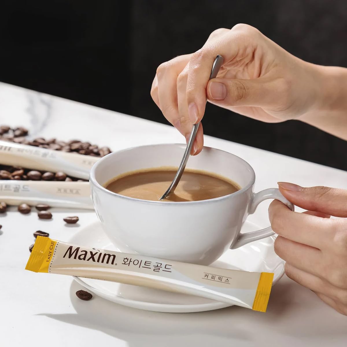 Dongsuh Maxim Mocha White Gold Coffee Mix 12G X 20 Sticks