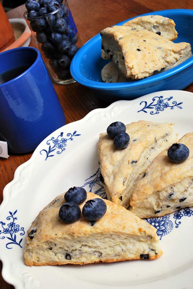 Rabbit Creek Scone Mix Variety Pack of 2 - Blueberry and White Chocolate Raspberry Cream Scone Mix