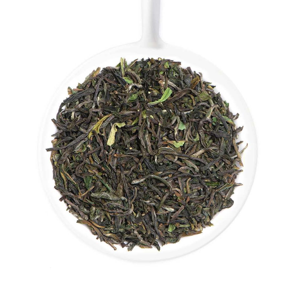 VAHDAM, Jungpana Premium Darjeeling First Flush Black Tea 2025 | 3.53oz/100g | Pure Unblended & Freshly Hand-Picked Loose-Leaf Tea | Brews 50+ Cups