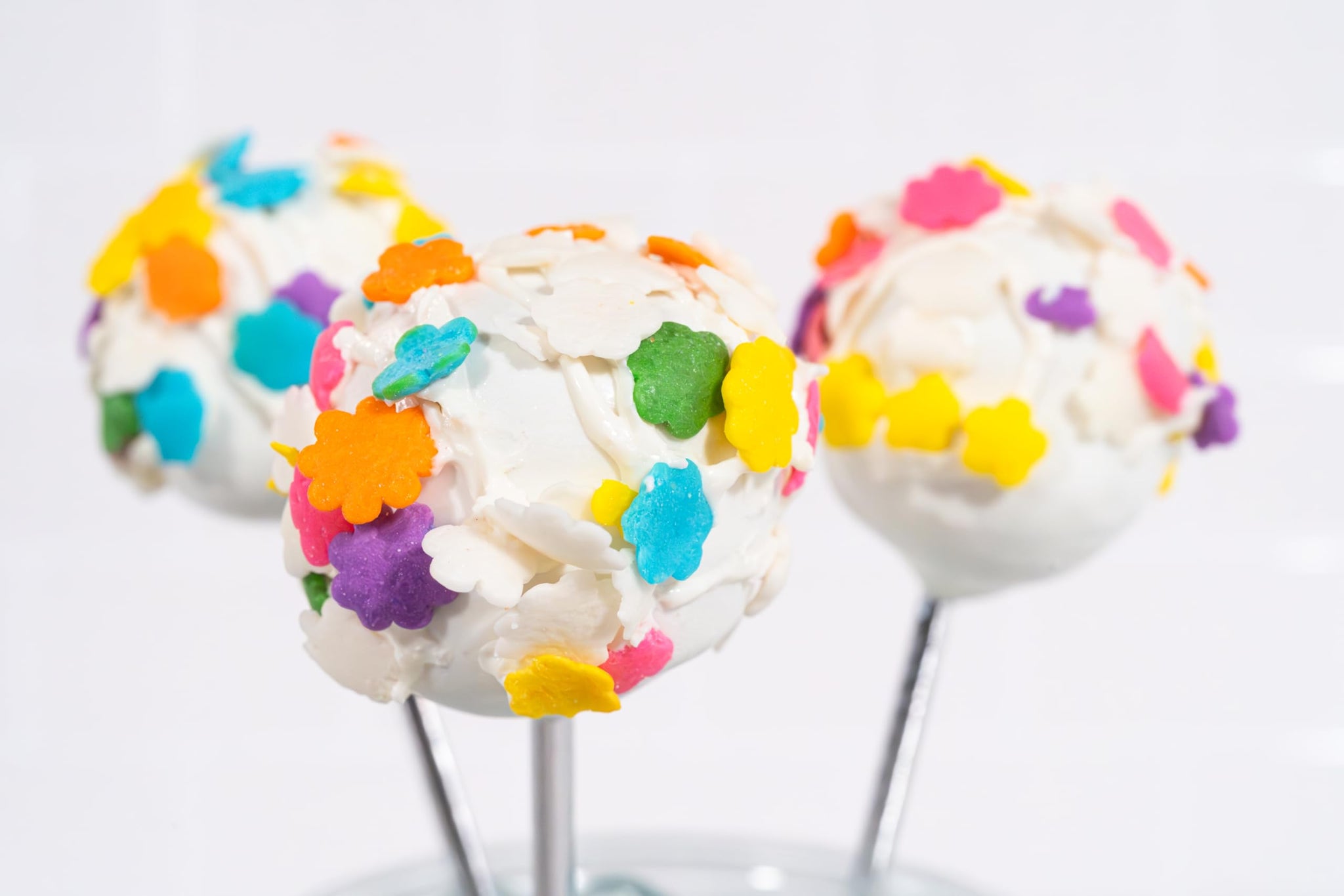 Bakerpan Spring Sprinkles for Cake Decorating - Flower Confetti Edible 4 Ounces - Edible Confetti Sprinkles for Cupcakes, Ice Cream, Cookies, Cakes