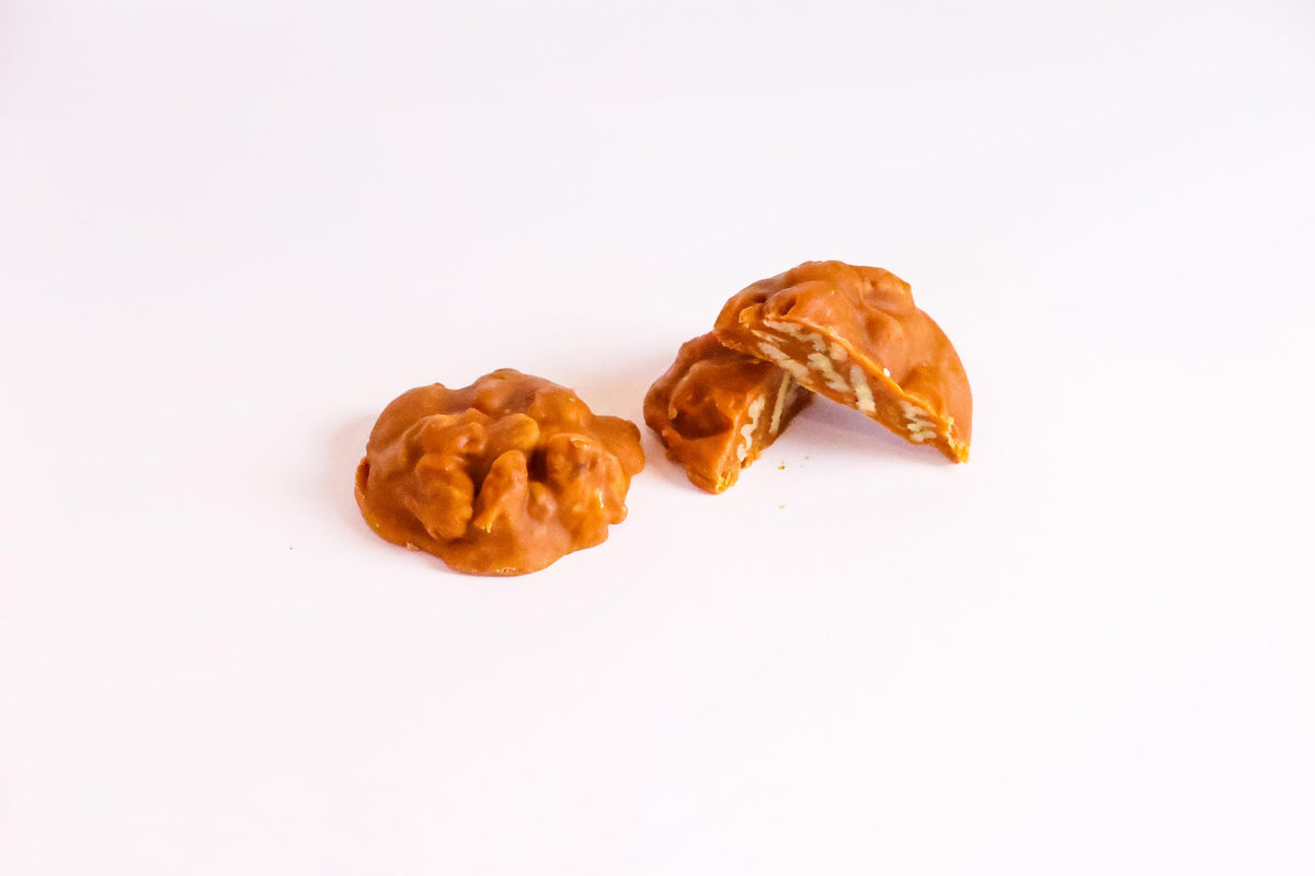 Aunt Aggie De's Box of 12 Pralines, 2 oz (Creamy)