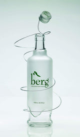 Berg Water, Sourced from Icebergs, 25.36oz (One 750ml Glass Bottle)