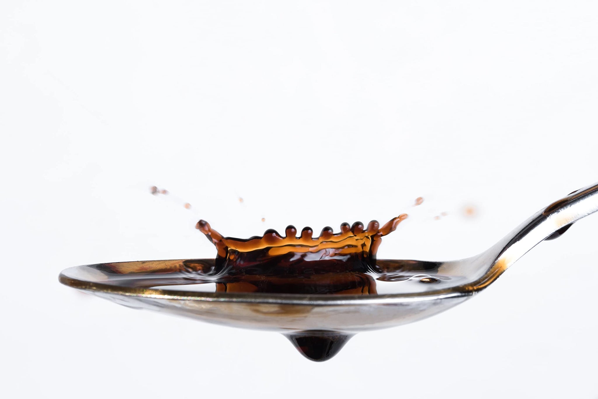 Organic Vanilla Extract - Made with Bourbon Madagascar Vanilla Beans - 4 fl oz - For Baking, Desserts, Home Cooking and Chefs