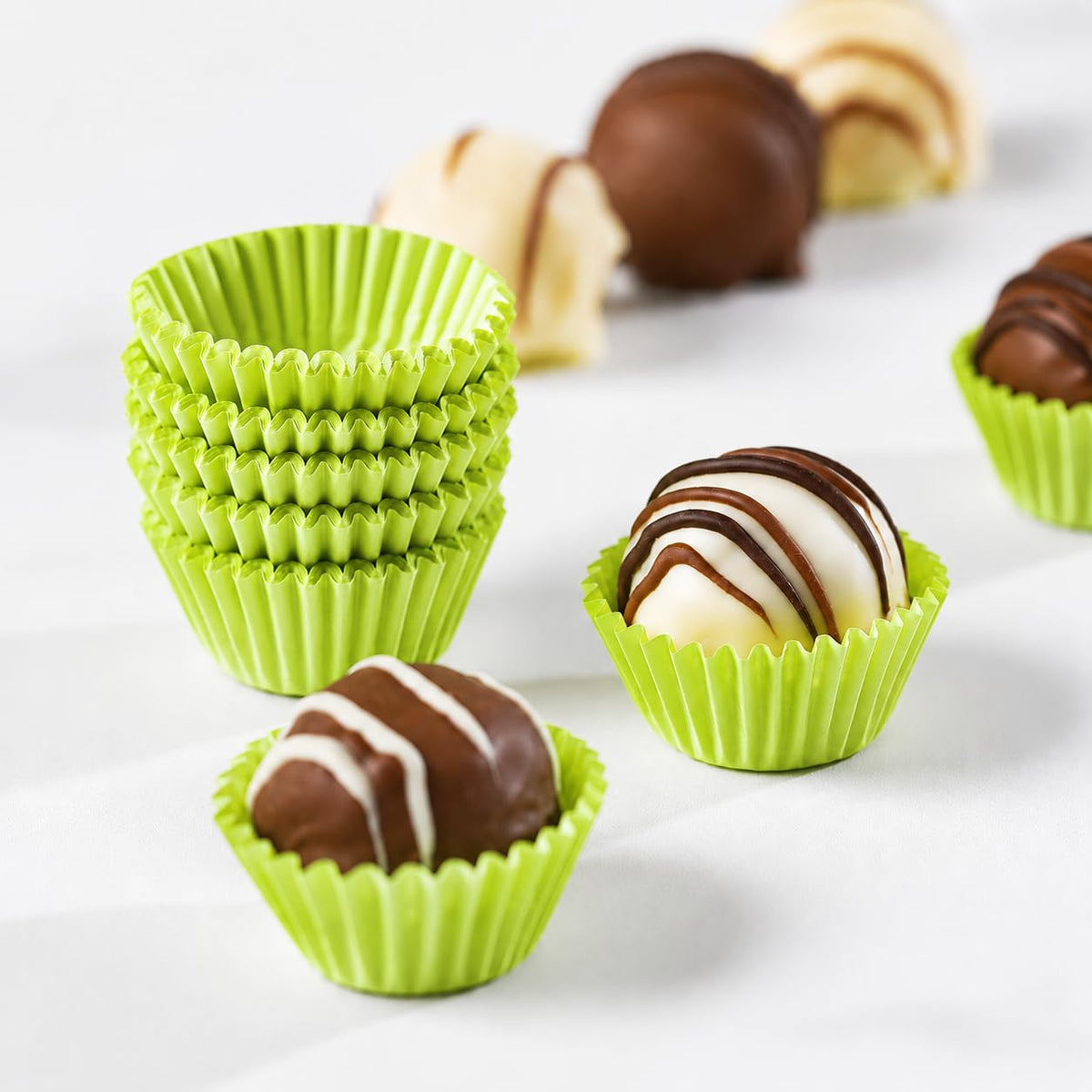 Pastry Chef's Boutique Paper Chocolate Truffles Bonbons Candy Cups (#3, Green)