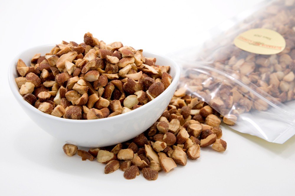 Roasted and Chopped Almonds (1 Pound Bag)