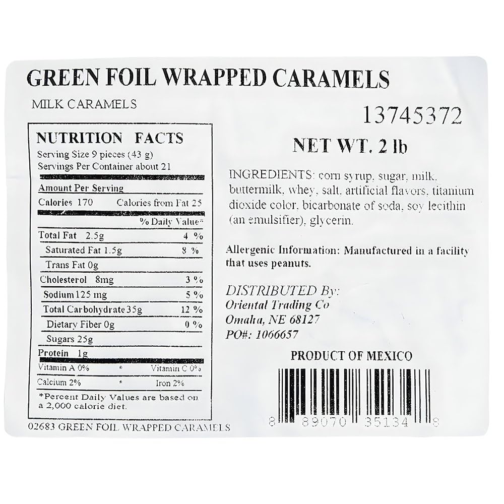 Fun Express - Green Foil Wrapped Caramels (2lbs) for Wedding - Edibles - Soft & Chewy Candy - Caramel & Licorice - 100 Pieces