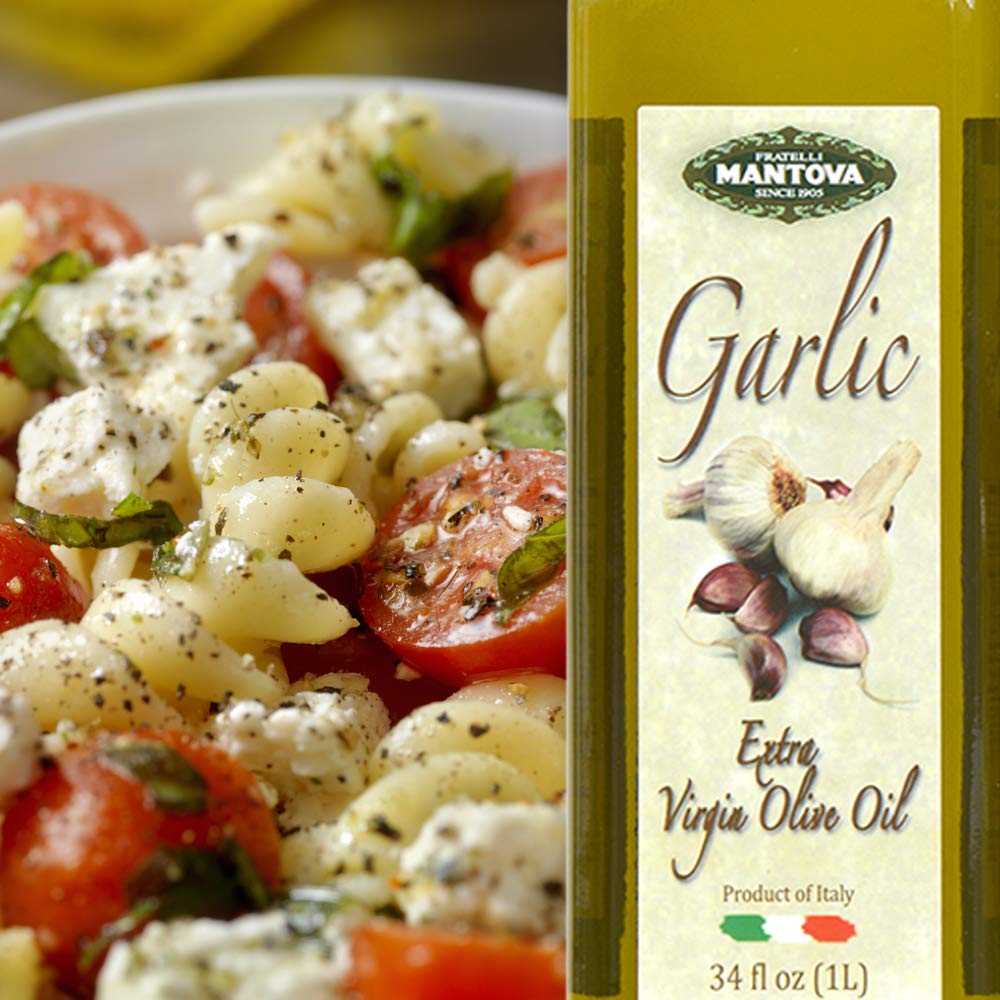 Mantova Garlic Extra Virgin Olive Oil (EVOO), Cold-Pressed and Imported from Italy 34 oz Glass Bottle - Flavorful Topping for Salads, Vegetables, and Pasta Dishes - Ideal for Dipping Italian Bread or Pan Frying - Convenient and Versatile (Pack of 2)