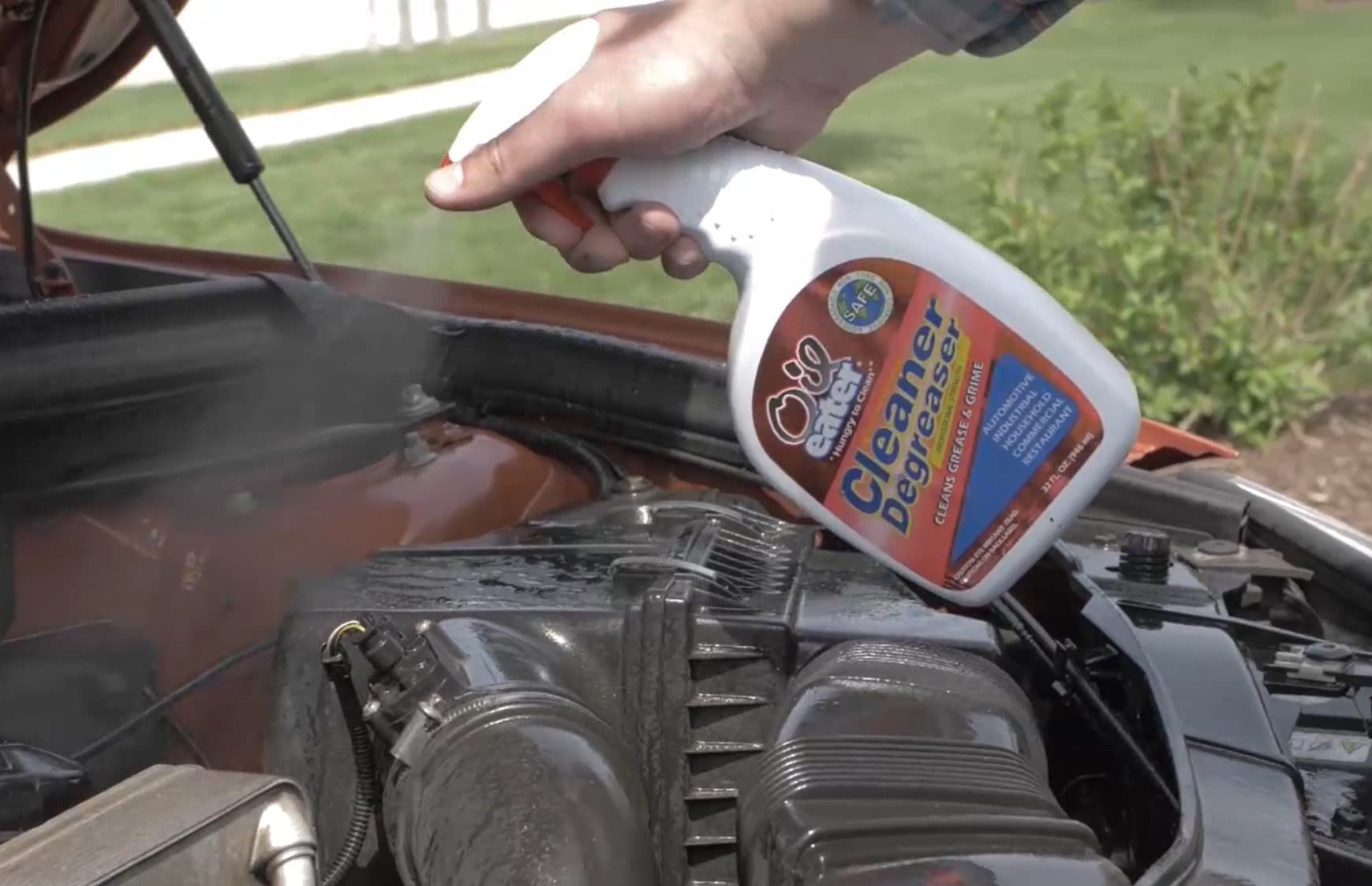 Oil Eater Original 32 oz All-Purpose Cleaner and Degreaser - Dissolve Grease & Oil Stains - Automotive, Kitchen and Outdoor - Pack of 2