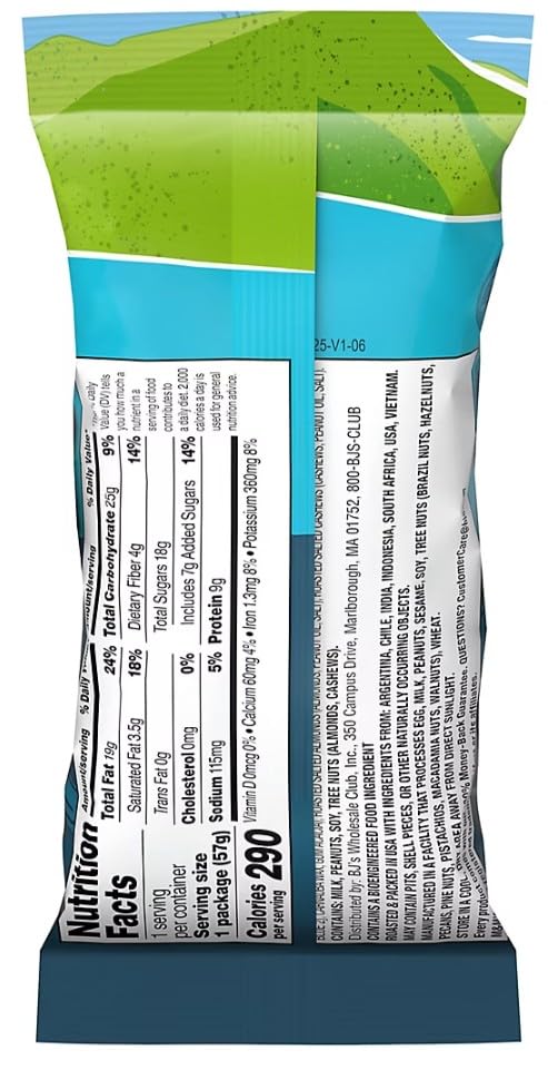 Wellsley Farms Premium Classic Trail Mix (28 Packages, 2oz each) Individual Snack Packs Bags
