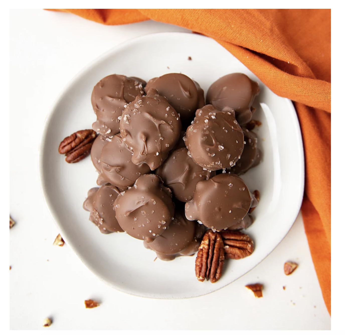 Sanders Small Batch Wonders Kettle Cooked Candy, 8 oz. (Milk Chocolate Sea-Salt Caramel Pecan Clusters)
