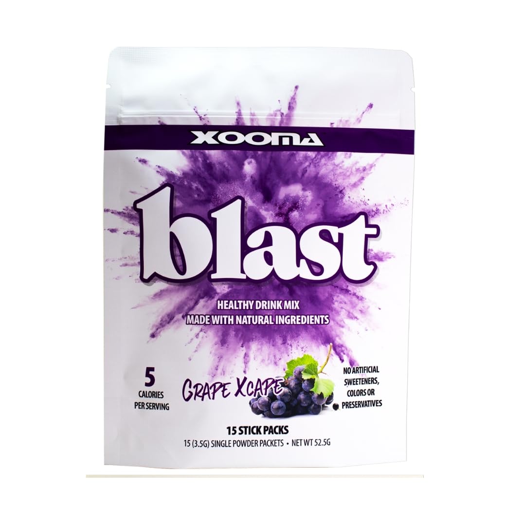 Xooma Blast Sugar Free Drink Mix Sticks - Whole Food Phytonutrient Powder with Immune Supporting Vitamins and Functional Mushroom Blend - Low Calorie