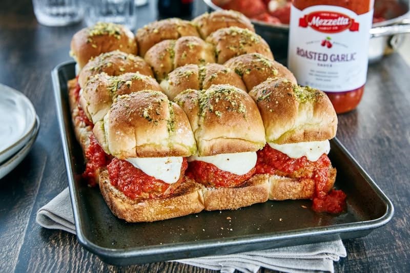 Mezzetta Family Recipes Sauce Combo (4 Pack) | Marinara 24.5 oz, Spicy Marinara 25 oz, Tomato Basil 25 oz, Roasted Garlic 25 oz