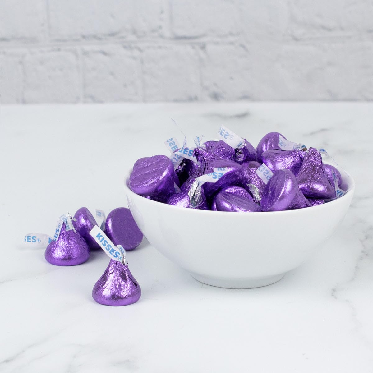 90 Pcs Purple Candy Hershey's Kisses Milk Chocolate