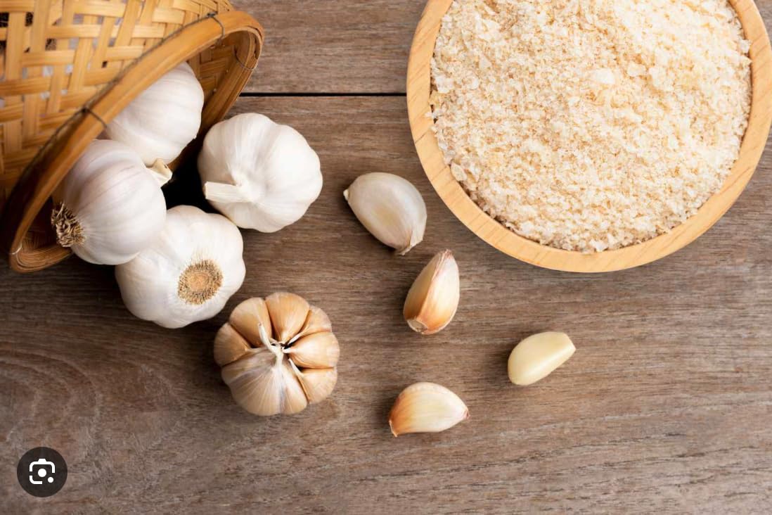 Acme Sauces & Rubs, Granulated Garlic - Garlic Seasoning and Garlic Spice, Fine Granulated Texture for Cooking, Marinades, Sauces and Everyday Recipe