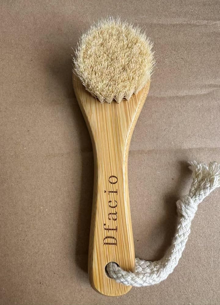 Dfacio 2Pack Laundry Stain Brush with 2Pack Metal Hook, Natural Soft Boar Bristle Scrubber, No Damage for Cleaning Tough Stains on Delicate Fabrics