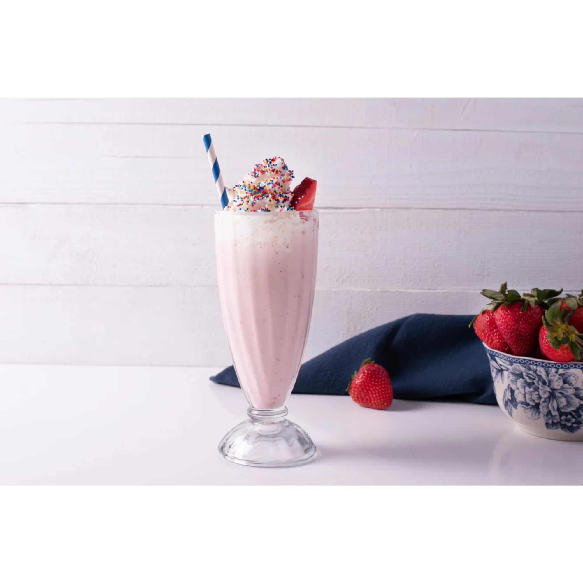 Island Oasis Strawberry Beverage Mix, 1 Liter