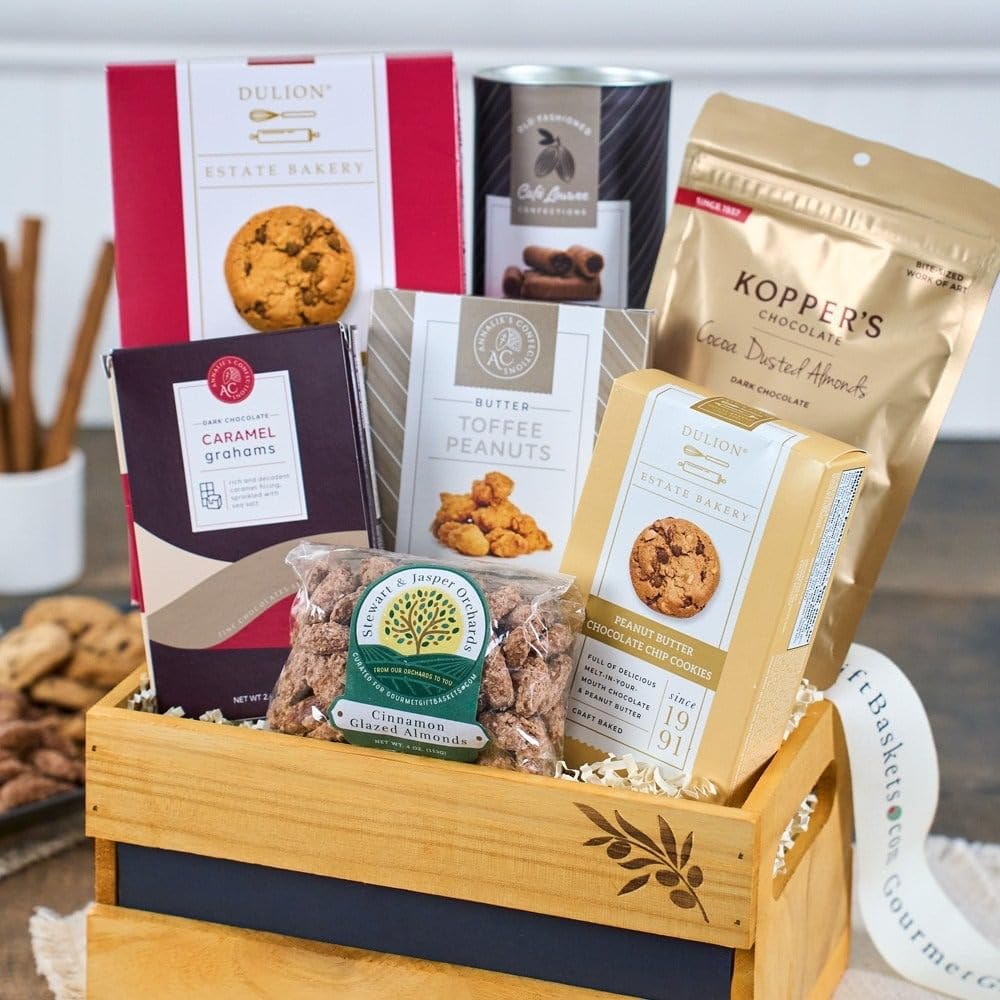 Snack Gift Basket Classic - Gourmet Food Gift Basket by GourmetGiftBaskets.com