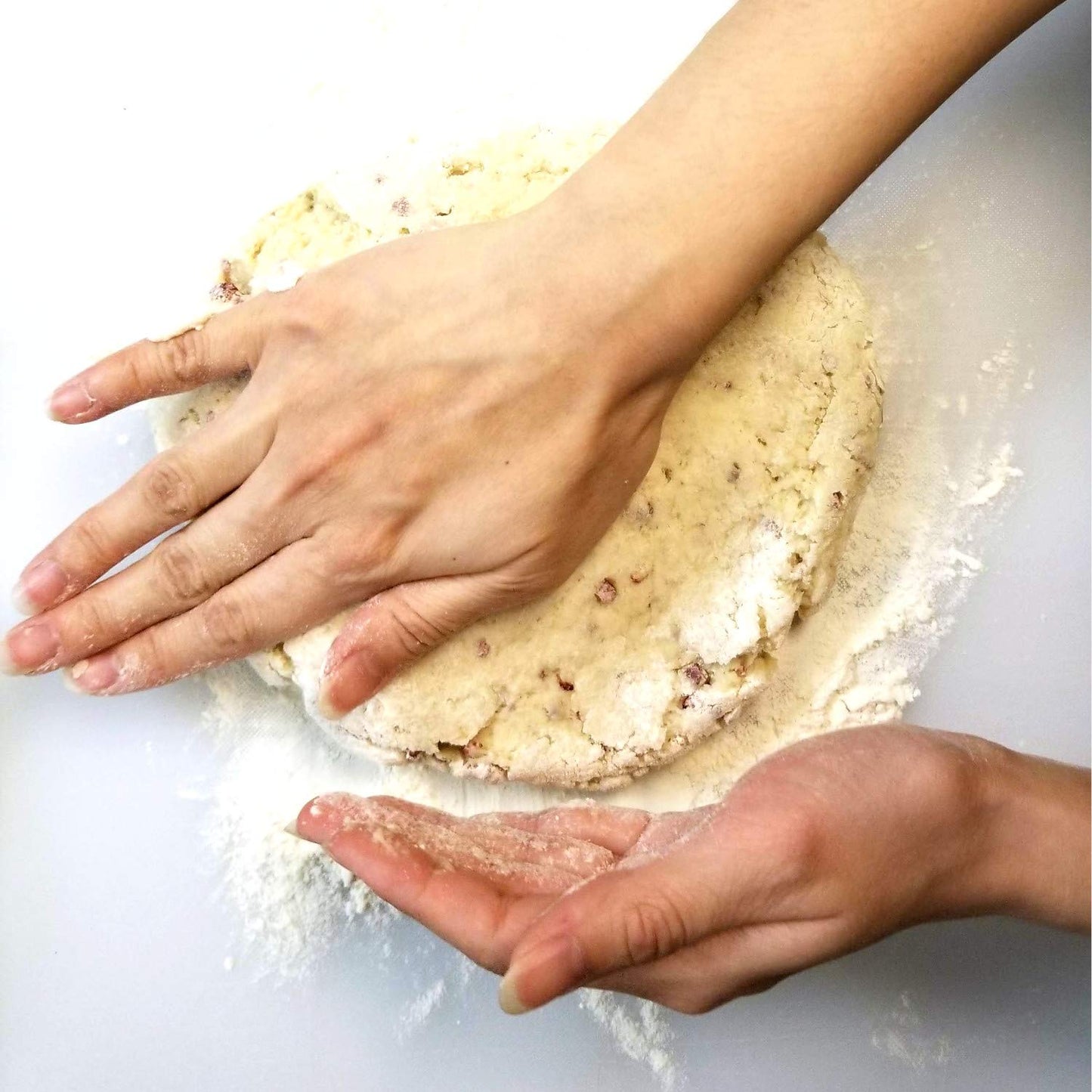 English Scone Mix with Raspberry by Sticky Fingers Bakeries - Easy to Make English Scones Fresh Baked, Makes 12 Scones (1pk)