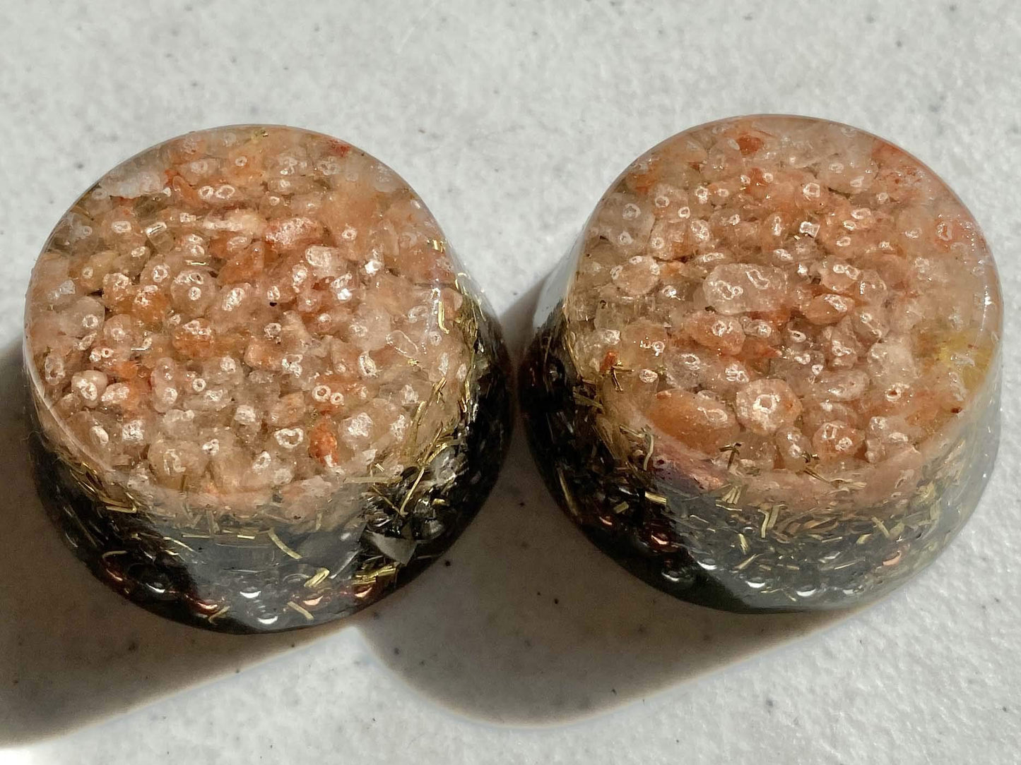 Himalayan Sea Salt Orgone Generator Energy Accumulator 528Hz/7.83Hz/Advance Harmonics Many Beautiful Ingredients and Colors! (Himalayan Sea Salt)