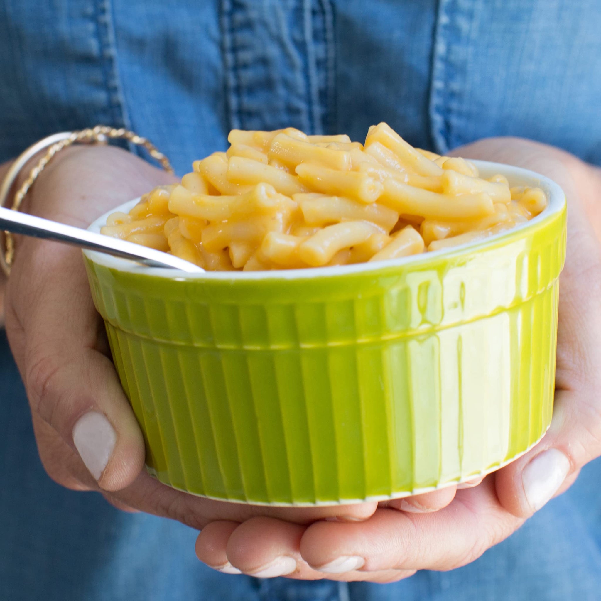 Annie's Vegan Mac and Cheddar Flavor Pasta and Sauce, Organic, Plant Based, Dinner Side or Snacks, 6 oz