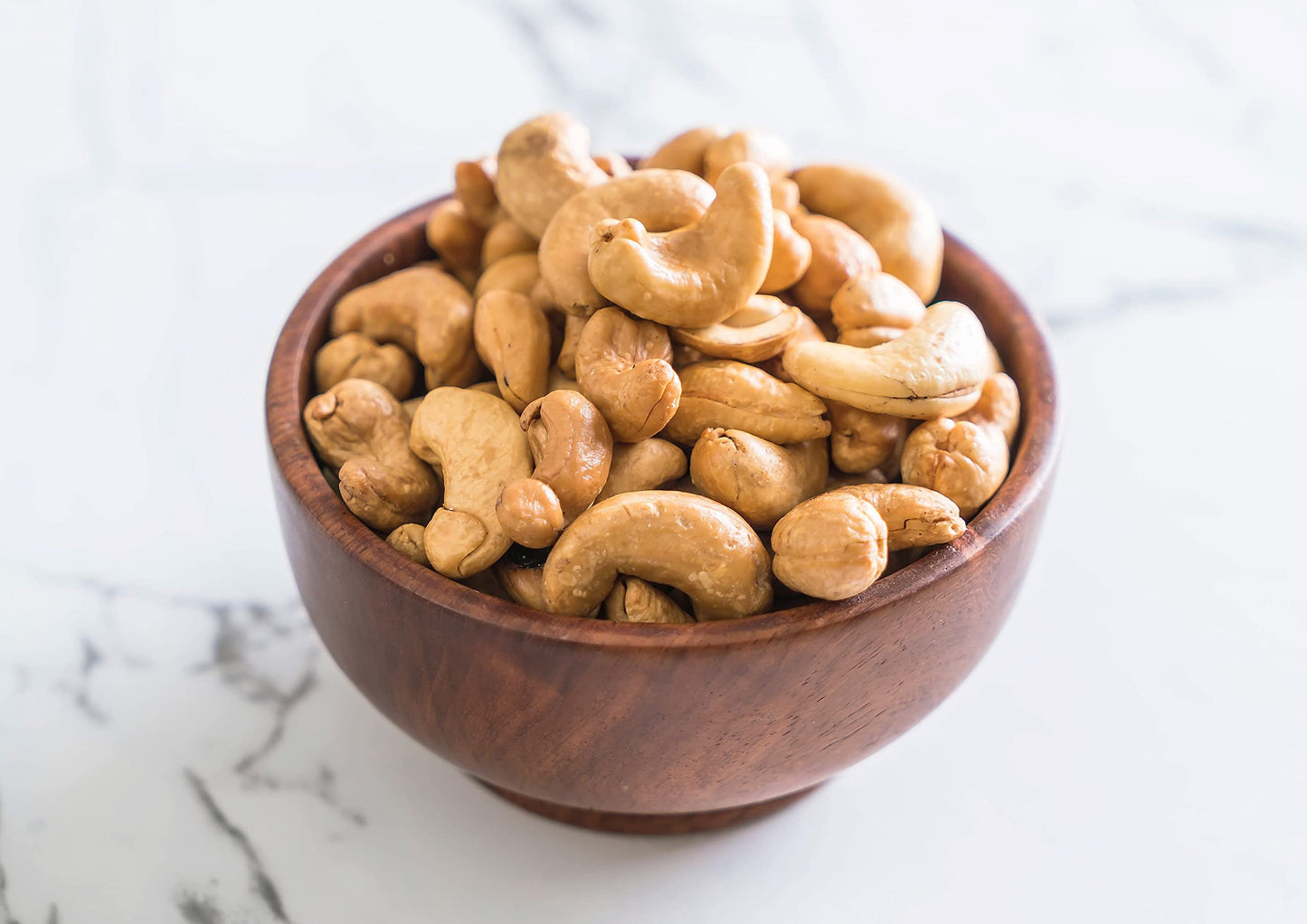 Food to Live Dry Roasted Whole Cashews, 1 Pound Unsalted, Oven Roasted Nuts, No Oil Added, Kosher, Vegan, Bulk. Crunchy Texture. Good Source