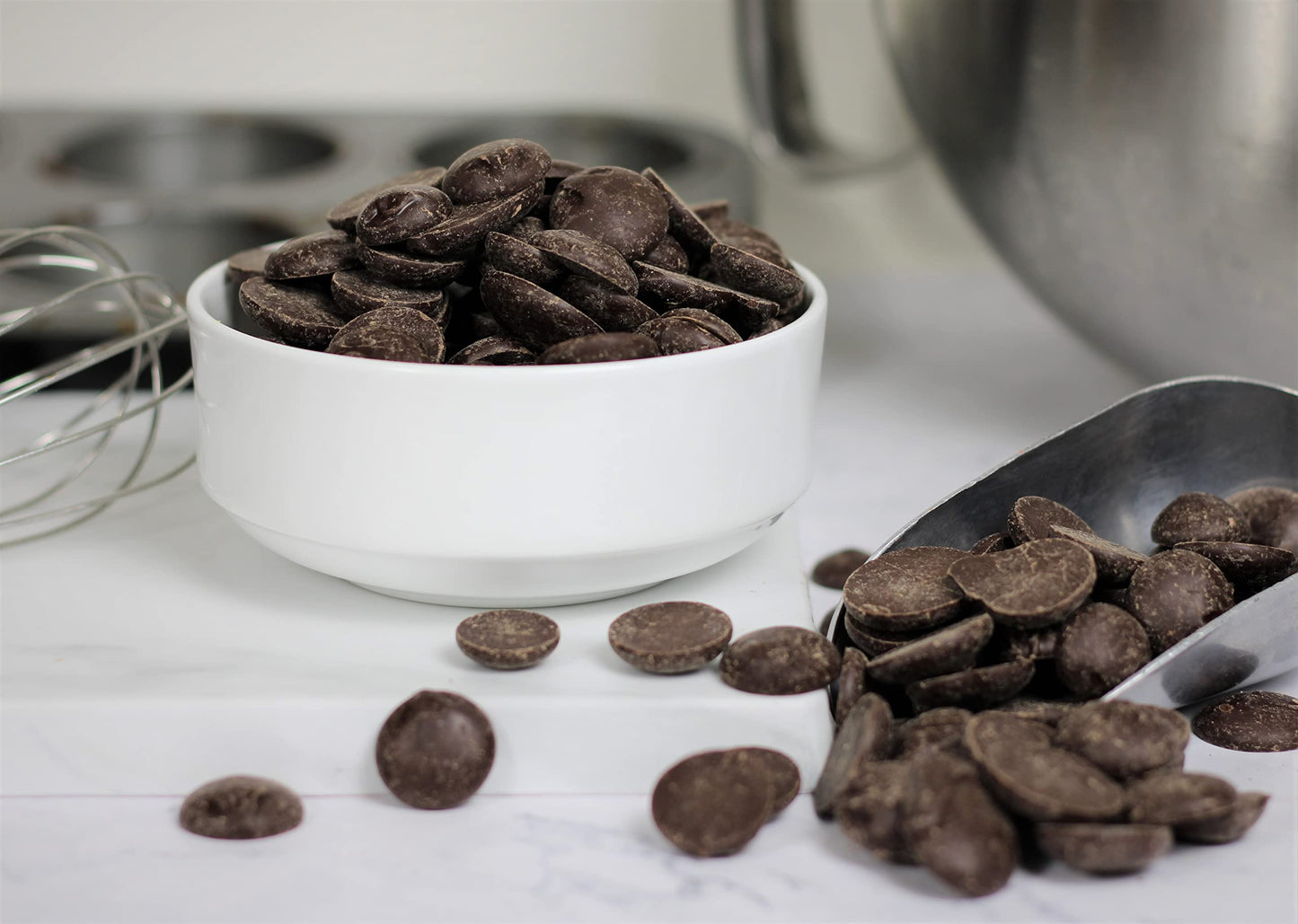 Sugar Free Chocolate Discs by Its Delish, 2 Lbs Bulk Bag | Dark Chocolate Meltables For Baking & Confectionery, Pastry Chefs, Chocolatiers, Home Bakers & Sweet Snacking | Non-Dairy, Vegan, Kosher Parve