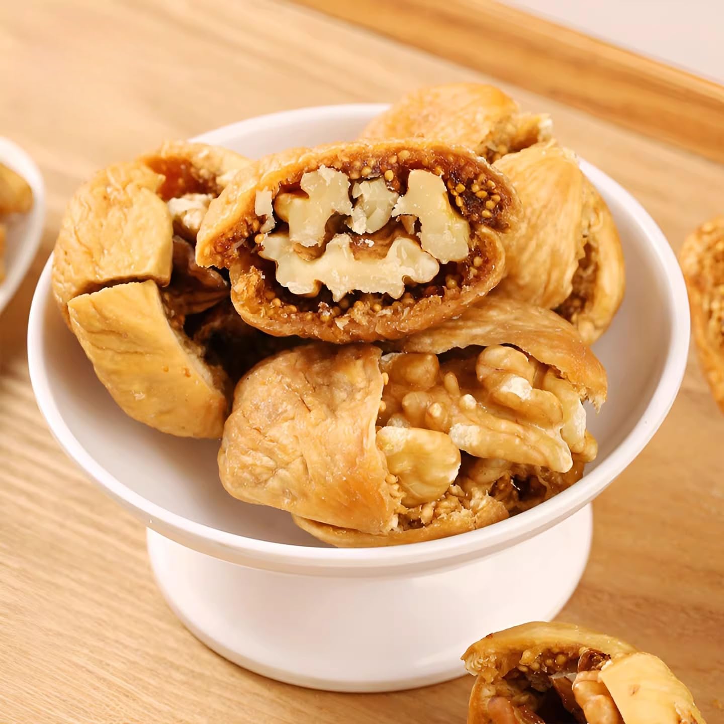 Dried Fig & Walnut Snacks, Whole Fig Stuffed with Whole Walnut, Naturally Air-DriedNo Added Sugar, Large Size (?4.5cm)250g, Suitable for All Ages
