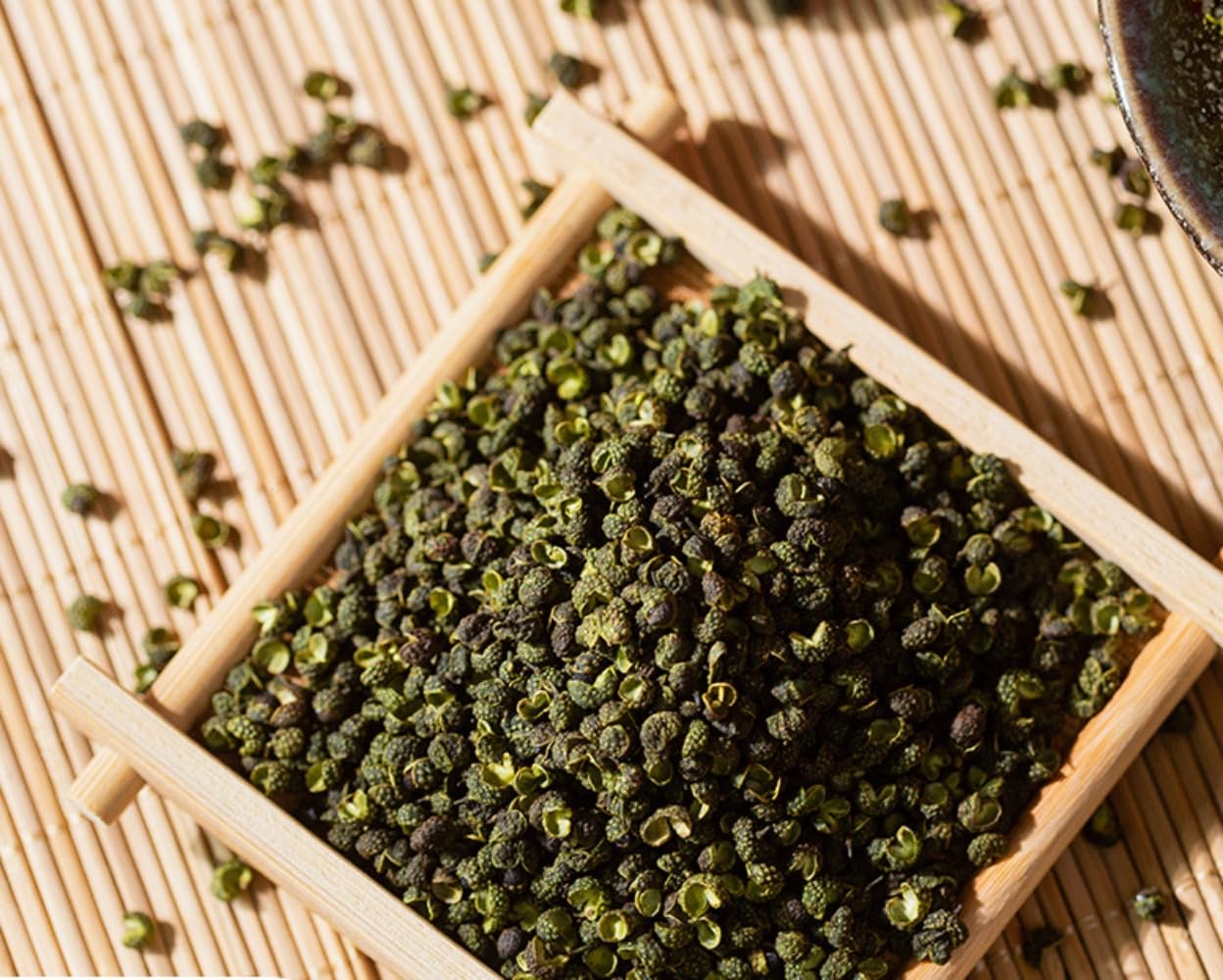 Zercumm Zhenxuan Rattan Pepper Net Selection Green Pepper Hemp Pepper Edible Family Seasoning Season New Pepper Base Material 90G/Bottle