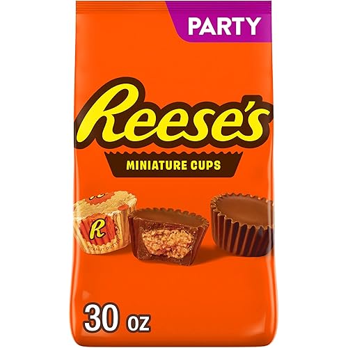 REESE'S Miniatures Milk Chocolate Peanut Butter Cups, Candy Party Pack, 30 oz