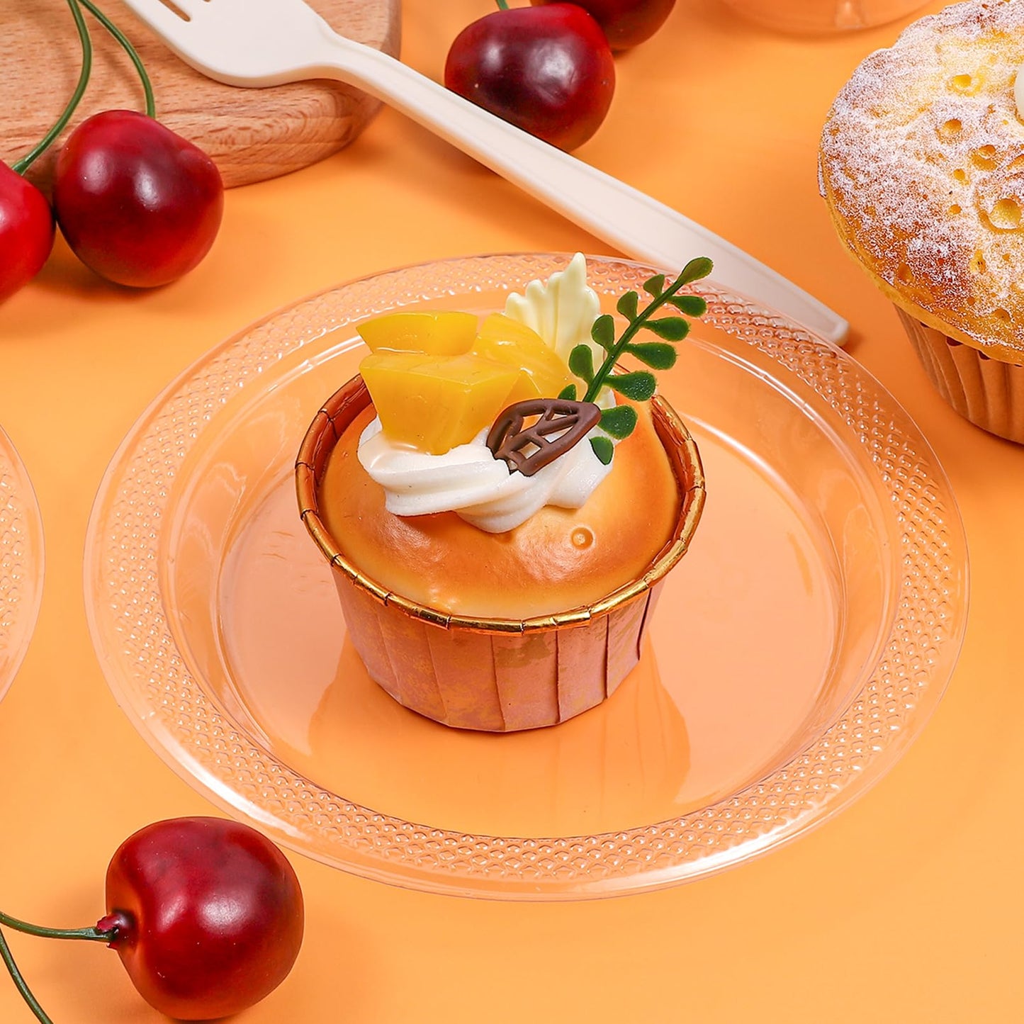CACASO 120 Pack Plastic Dessert Plates,6 Inch Clear Plastic Dinner Plates,Round Clear Disposable Plates,Plastic Party Plates,Small Plastic Plates