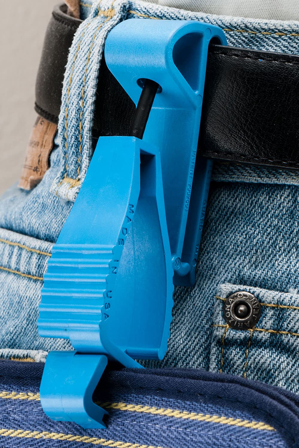 Glove Guard Utility Guard Clip for Gloves, Blue, Metal Detectable, Made in The USA, (7221MD)
