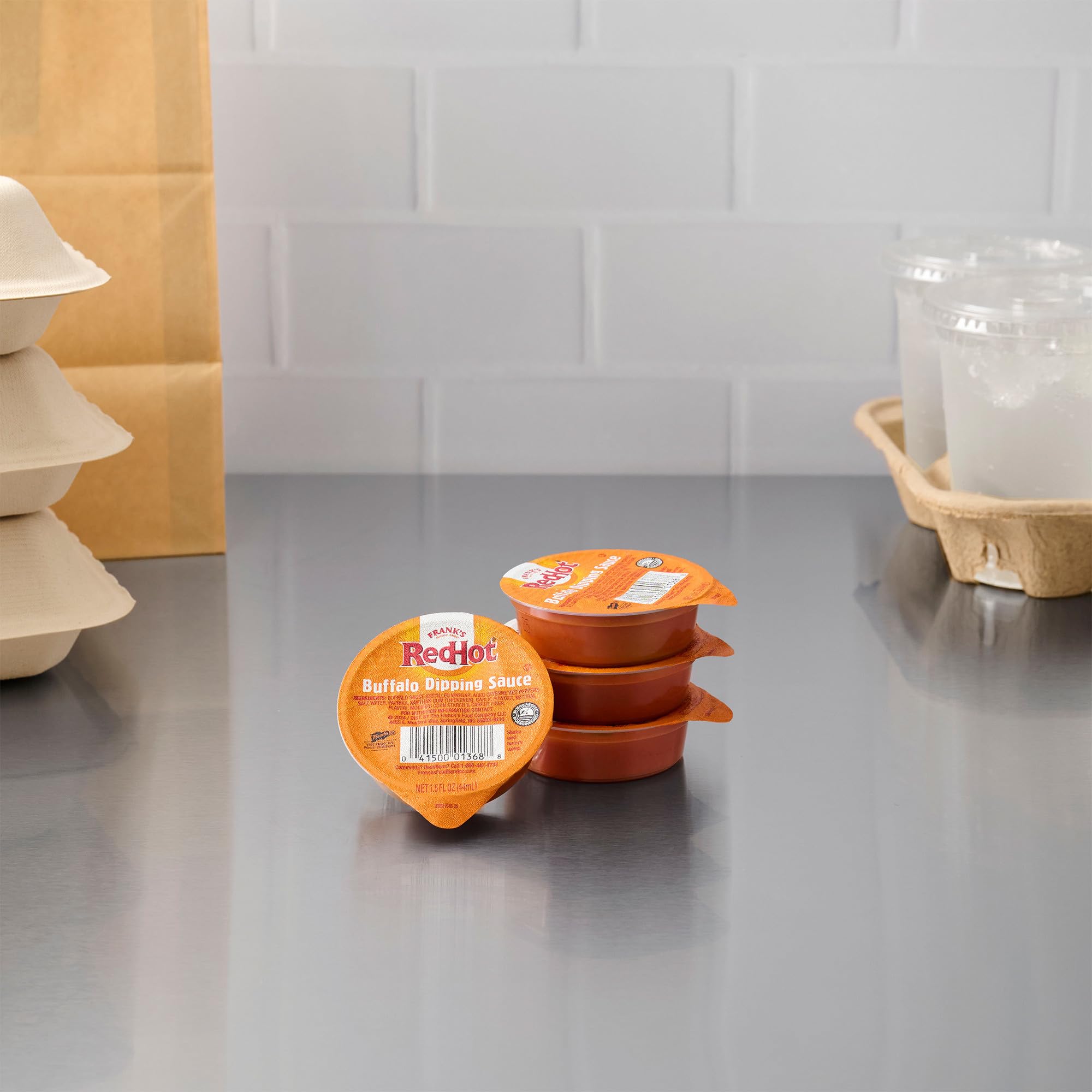 Frank’s RedHot Buffalo Dipping Sauce, Single-Serve Dip Cup, Signature Buffalo Flavor & Heat, For Takeaway and Dine-In Service, 1.5 fl oz