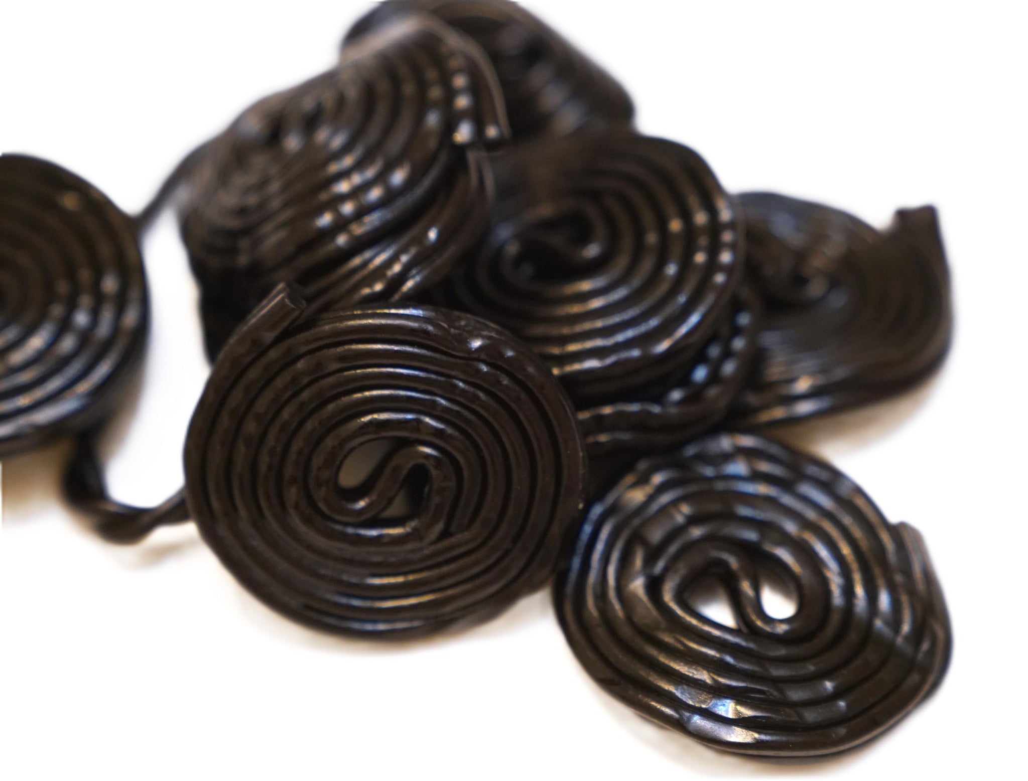 Black Licorice Wheels Candy 2 lb Bag - Soft Chewy Classic Twists Bulk Retro Snack Treats. Approximately 80 Wheels per Bag