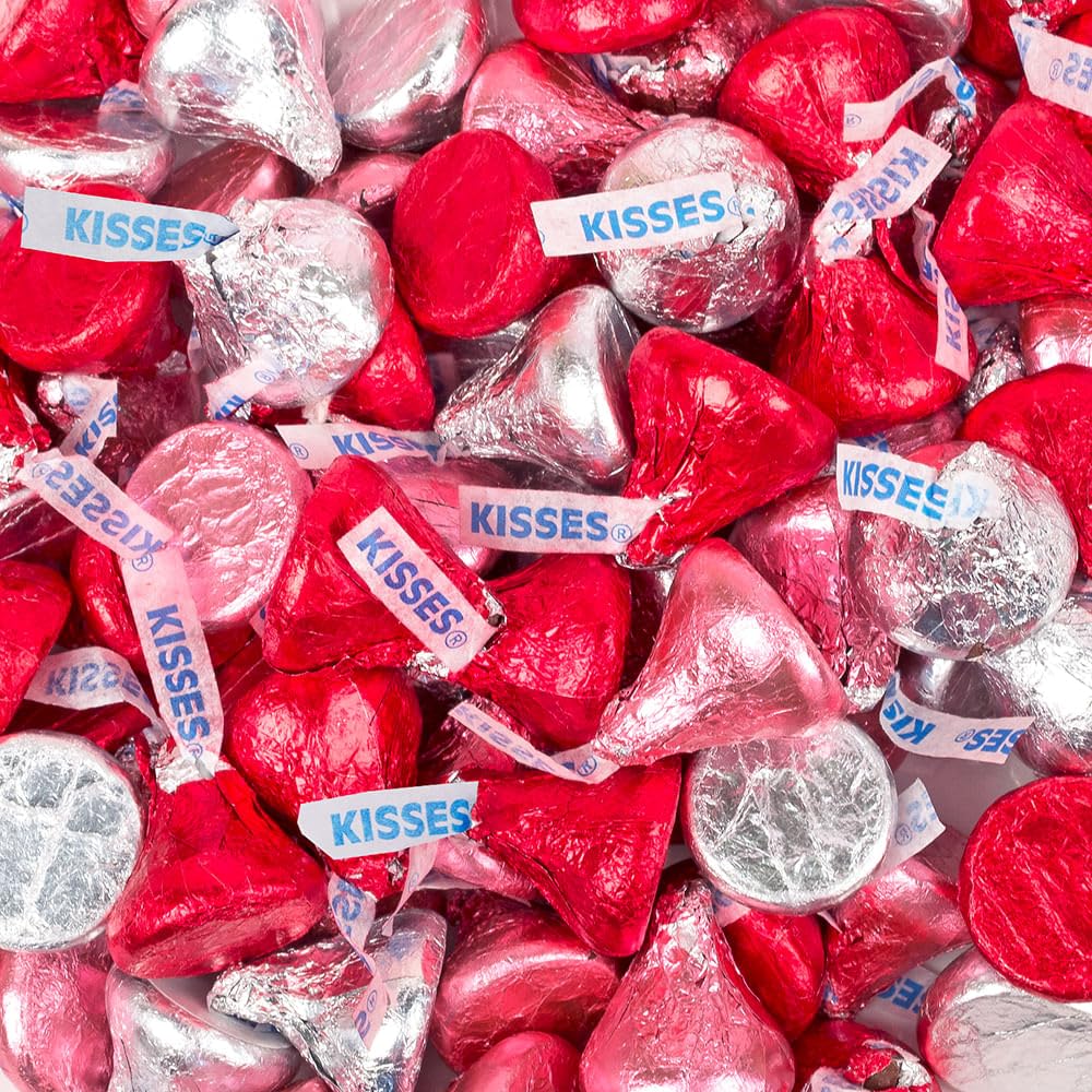 124 pcs Valentine's Day Candy Chocolate Mix (1.52 lbs, Approx. 124 Pcs)